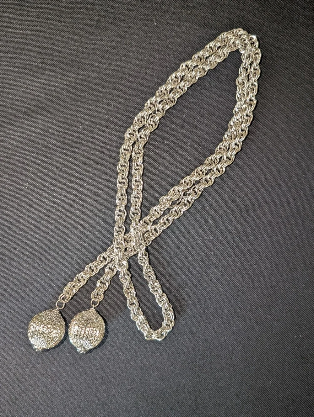 Vintage Vibe Silvertone 1970's Chain Belt